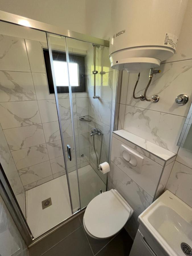 Apartmani Sekana Starigrad Paklenica Exterior foto